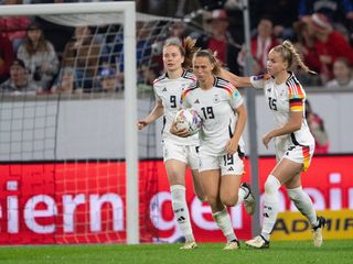 Qualifikationsspiel zur UEFA Fußball-Europameisterschaft der Frauen
