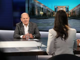 RTL/ntv: Das Duell: Scholz - Merz