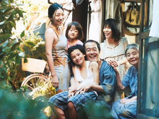 Shoplifters - Familienbande