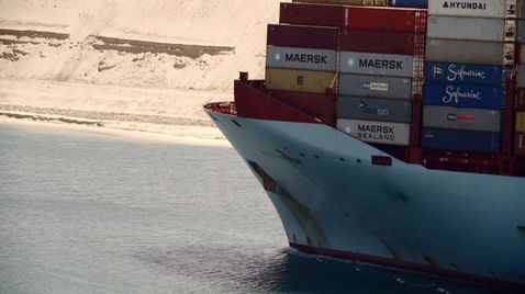 SOS im Suez-Kanal - Bergung eines Superfrachters