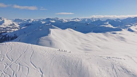 Winterwunderland Schweiz per Bahn