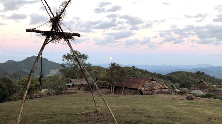 Laos - Das Dorf über den Wolken