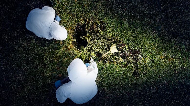 Buried in the Backyard - Mord verjährt nicht