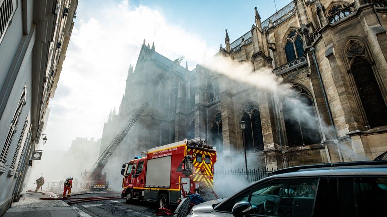 Notre-Dame in Flammen