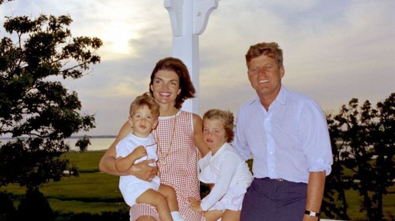 Vier Brüder, fünf Schwestern. Die Kennedys