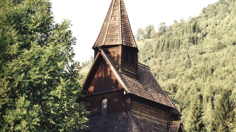 Die Stabkirche des Urnes (Norwegen) - Das Holz vom Baume Yggdrasil