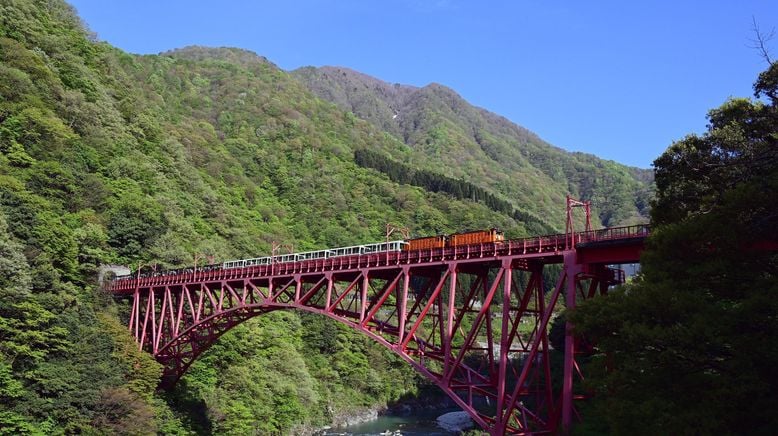 Mit dem Zug entlang der Westküste Japans