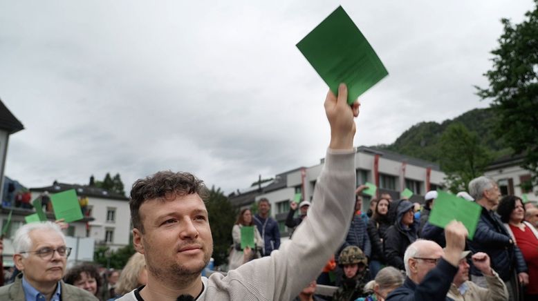 Bildung im Wandel - Lehrer will die Schule auf den Kopf stellen