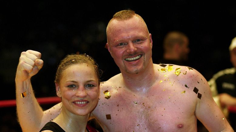 Der CLARK Final Fight - Stefan Raab vs. Regina Halmich