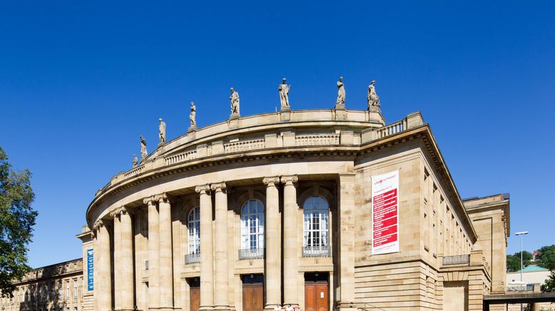 Toi Toi Toi! Das größte Dreispartenhaus der Welt