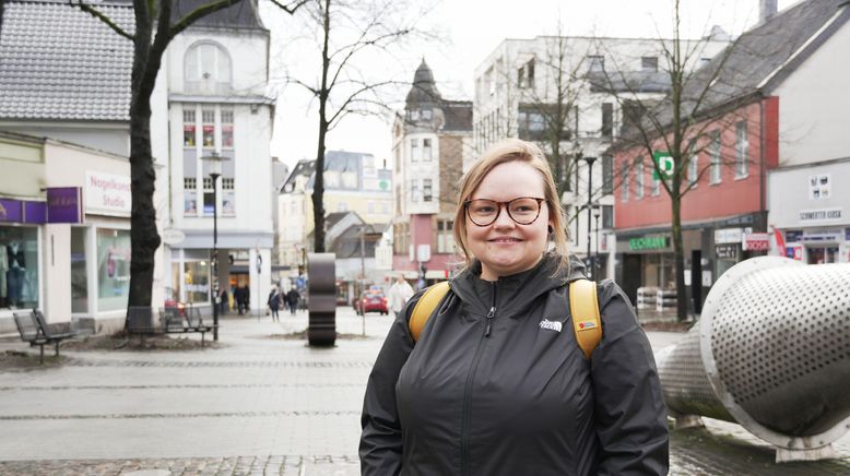 37°: Drei Frauen gegen Rechtsextremismus