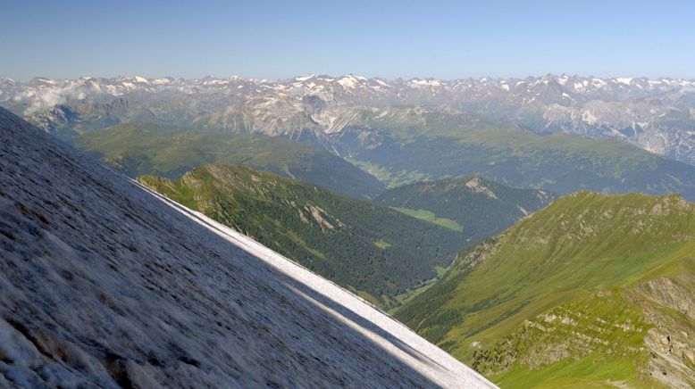 Die Tuxer Alpen im Jahreskreis