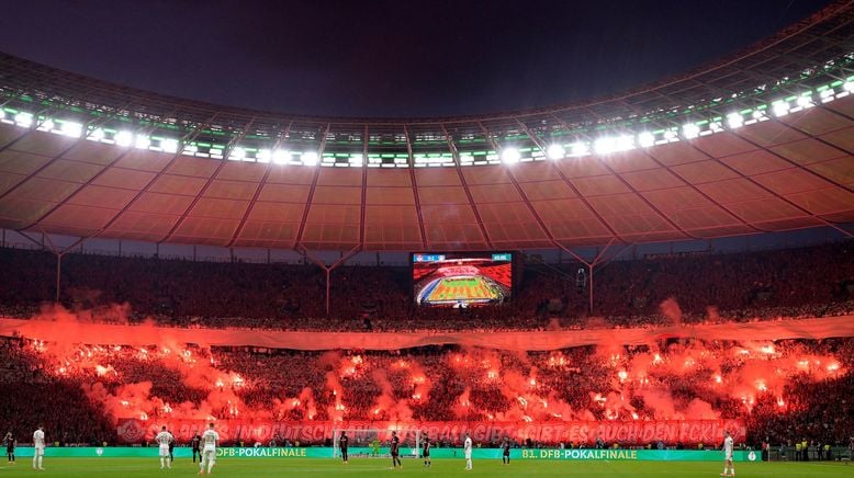 Inside Fankurve - Fans, Ultras, Hooligans