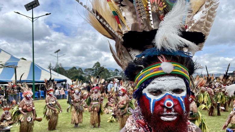 Papua-Neuguinea extrem: Hölle oder Paradies?