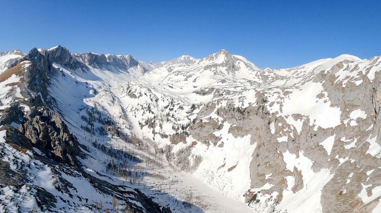 Vom Dachstein in die Weinberge - Eine steirische Wanderung