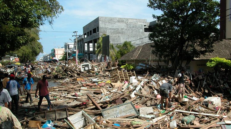 Tsunami: Wettlauf gegen die Zeit