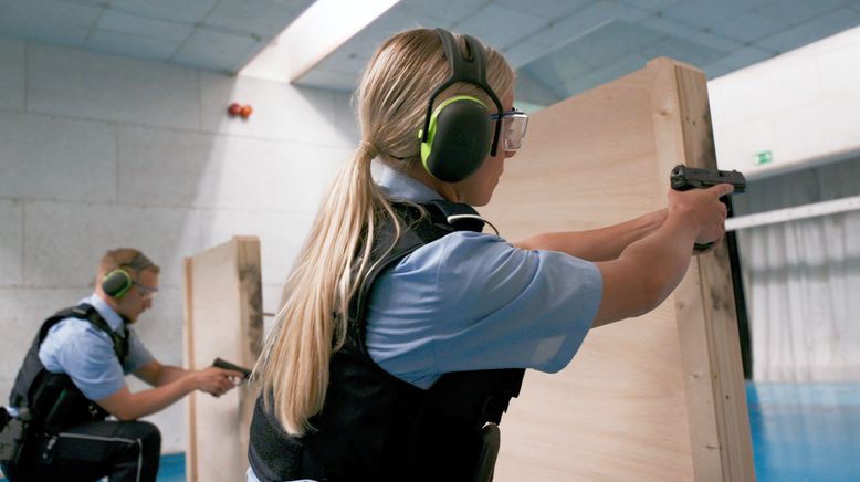 Die ersten Polizistinnen in NRW