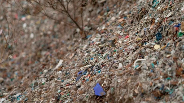 Illegale Müllberge in Güstrow