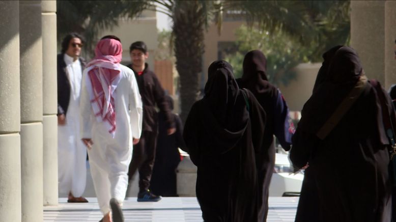 Flucht aus Saudi-Arabien Ein Mädchen kämpft um die Freiheit