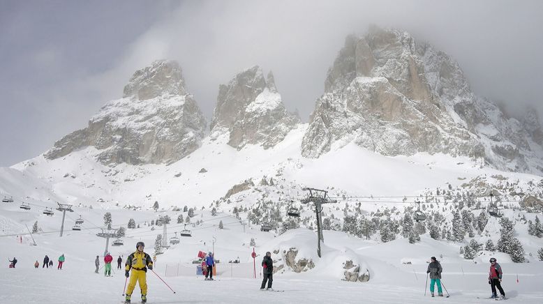 Winterreise durchs Schnalstal und die Dolomiten