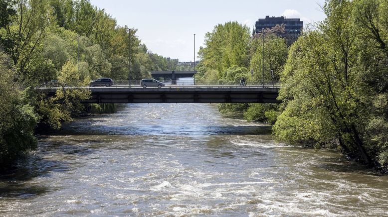 Wasser, Hopfen und Boliden - Entlang der Mur mit Richard Deutinger