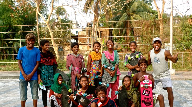 Bangladesch - Surferinnen setzen ein Zeichen