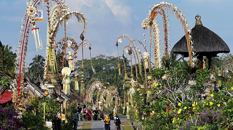 Im Herzen Balis - Tempel, Tropen, Traditionen