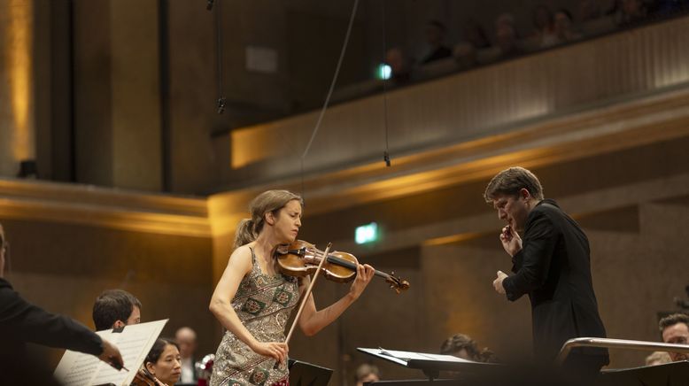 Joshua Weilerstein und das BRSO mit Schostakowitschs 5. Symphonie