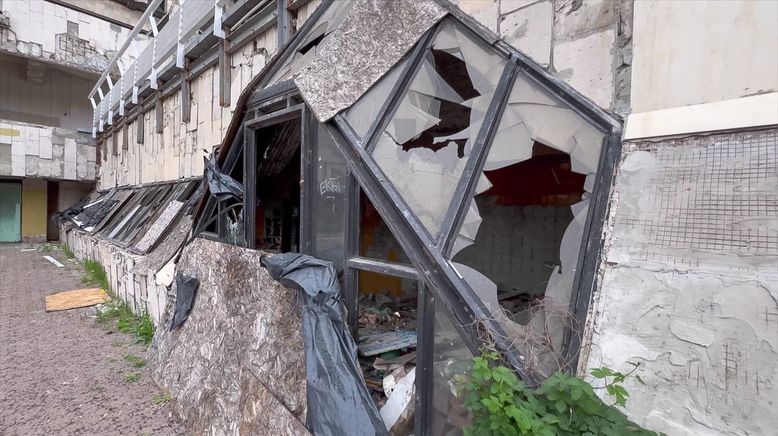 Opernhaus im Bunker - Tanzen in Zeiten des Krieges