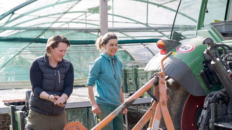 Landwirtinnen am Anschlag - Bauernberuf in Zeiten des Hofsterbens