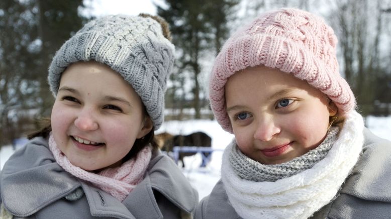 Onneli und Anneli im Winter