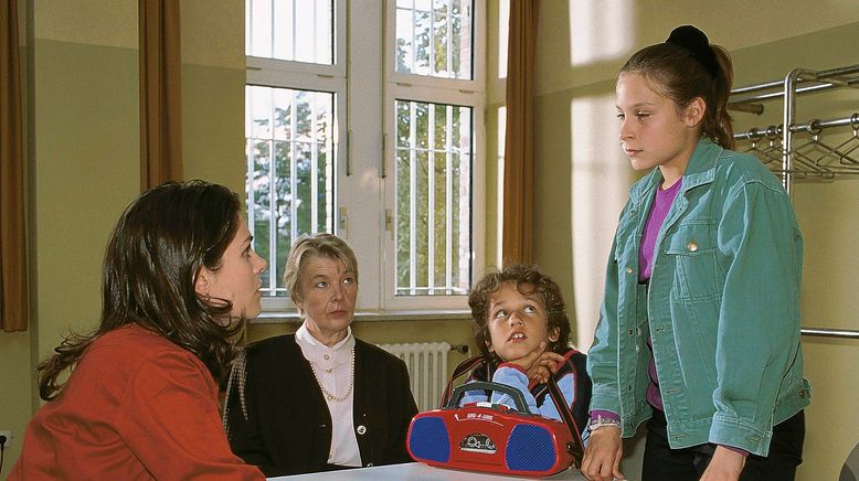 Hinter Gittern - Der Frauenknast